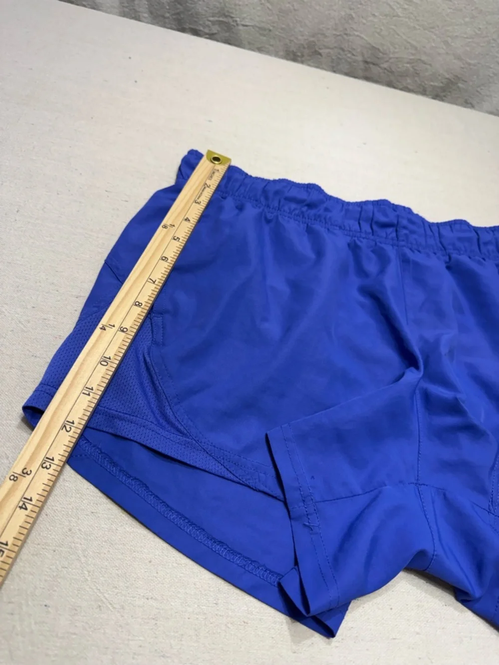 Women’s Athletic Works Blue Performance Shorts - Size Large (12-14)
